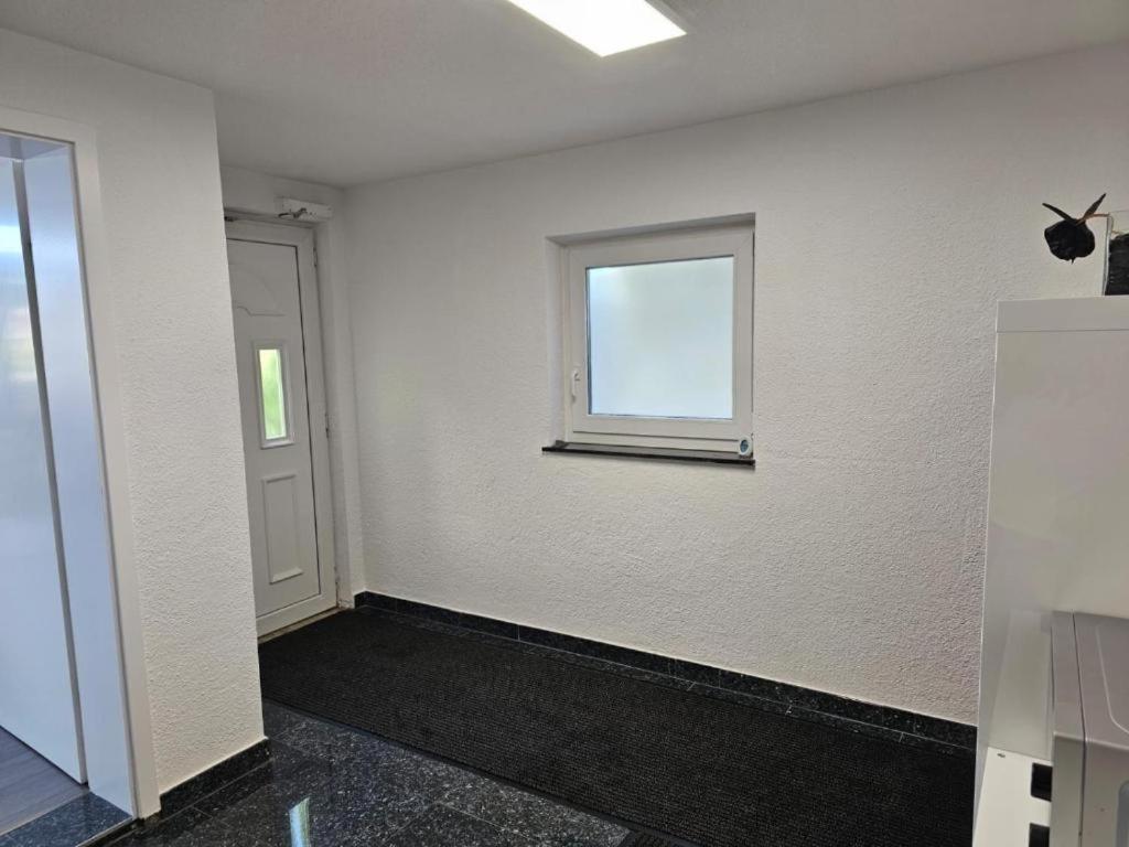 Apartamento Elw Sonnig,Terasse, Bis Zu 13 Schlafpl. Obergroningen Exterior foto